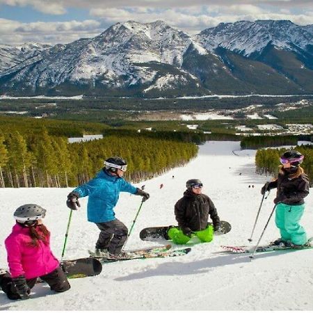 Windtower Lodge Queen Bed Suite-Ugparking&Walking2Dt Canmore Exterior foto