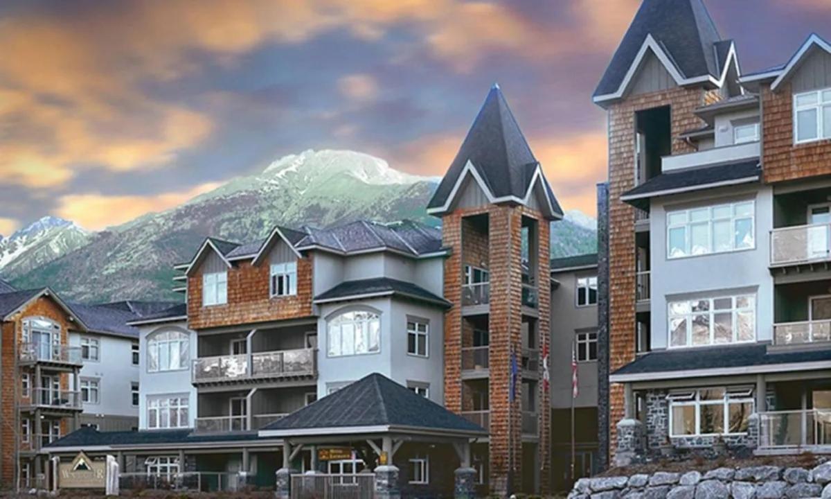 Windtower Lodge Queen Bed Suite-Ugparking&Walking2Dt Canmore Exterior foto